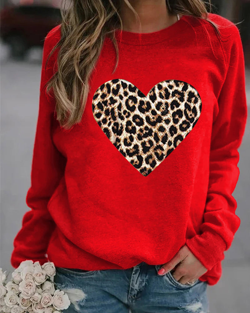 Lenka - elegantes Sweatshirt mit Leoparden-Herz-Print