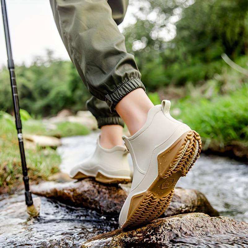 Orthopädischer moderner Gummistiefel